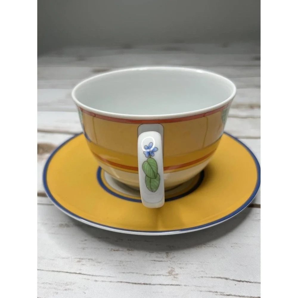 Vista Alegre Danubian Made in Portugal Floral Yellow‎ Tea Cup with Saucer